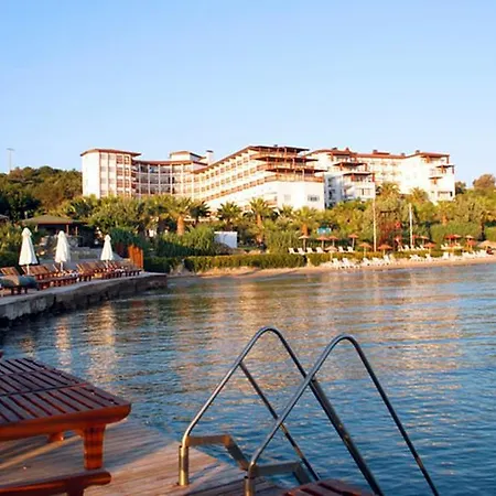 Kerasus 3* Çeşme