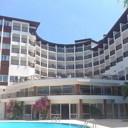 Kerasus Otel Çeşme