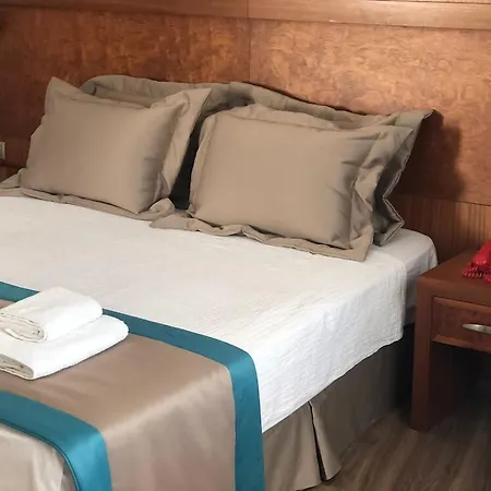 Otel Kerasus 3*